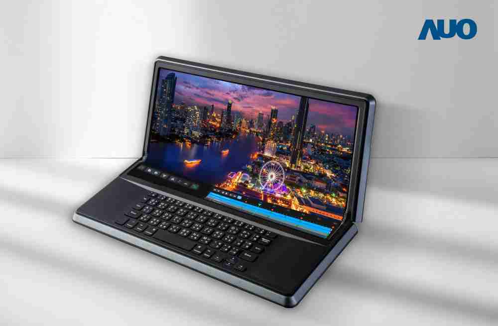 MG电玩14.6吋Micro LED折迭显示屏幕，，搭配半径4mm的弯折绞炼，，，以及高画素、、、高亮度、、、、高对比度的显示技术特点，，，，即便在大视角下仍保有绝佳色相与亮度